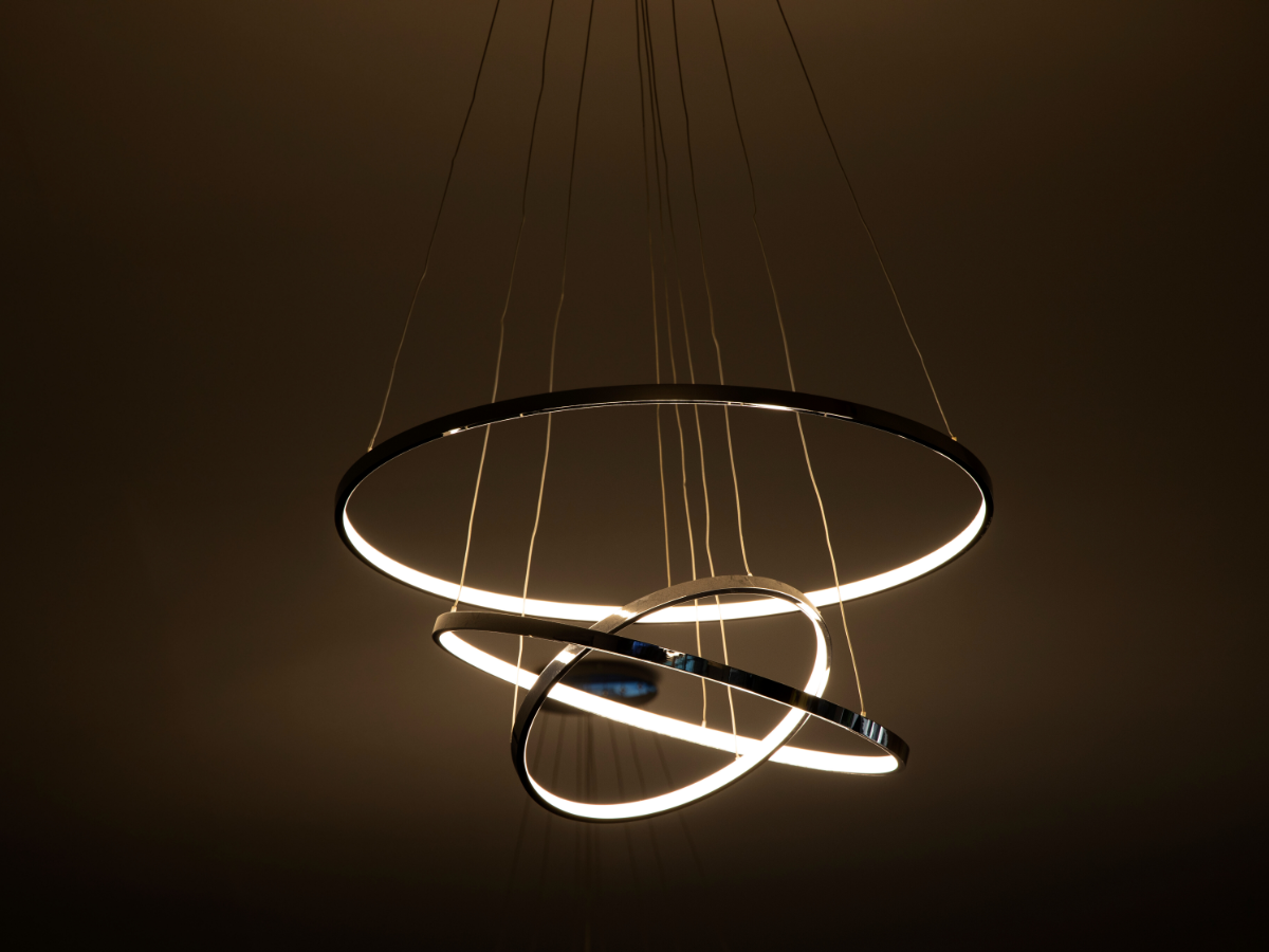 Dimming LED chandelier